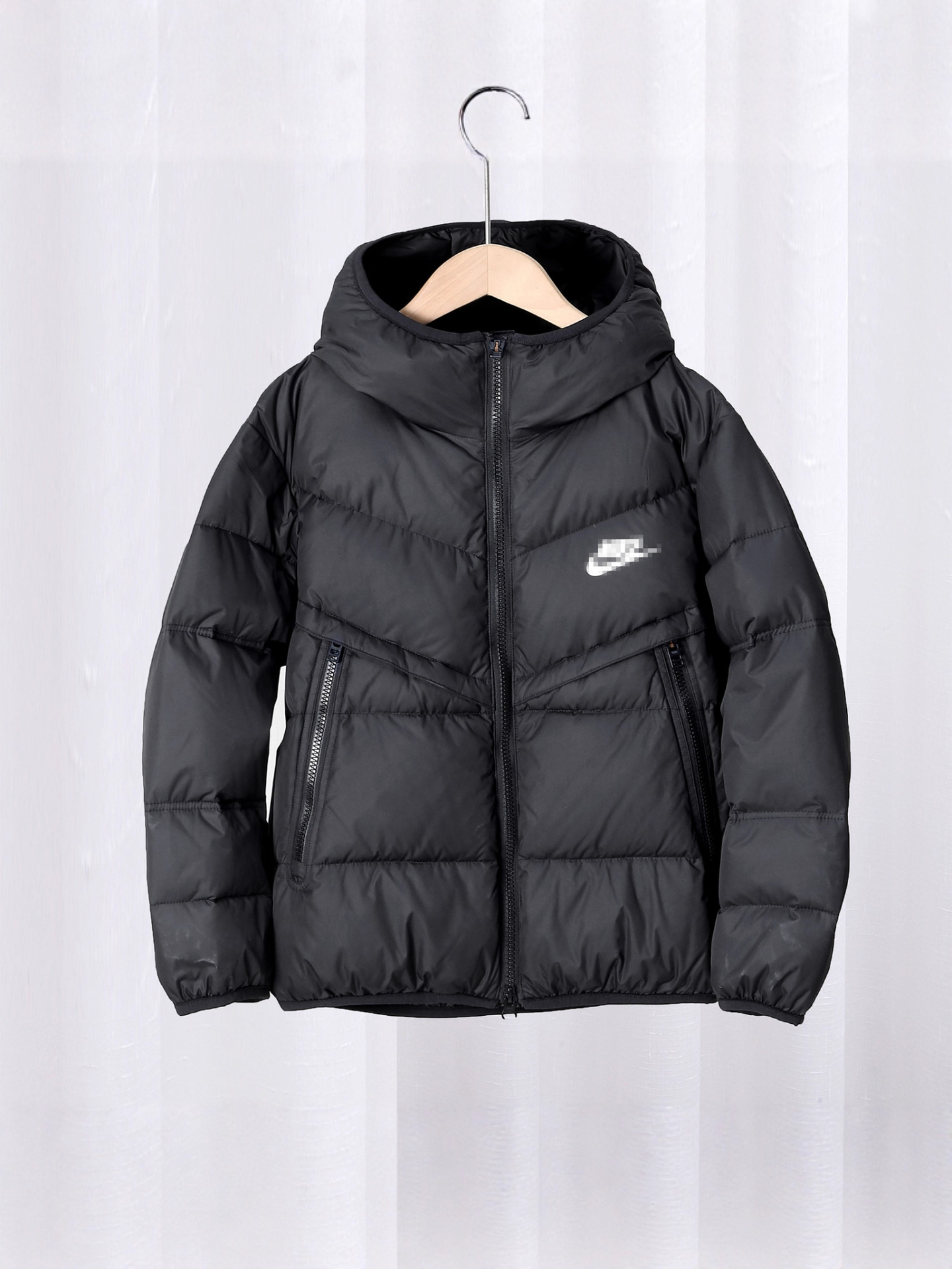 Chaqueta de plumón de alta calidad en vivo para hombres y mujeres de otoño y invierno de tendencia suelta para padres e hijos con chaqueta cálida para el cabello