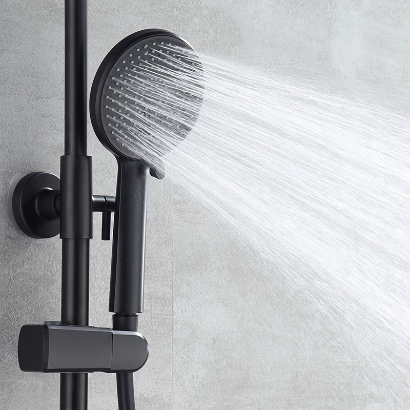 Nuevo conjunto de ducha de cuatro niveles negro rocío de rociadores de alta presión de agua bajo la pistola de pulverización de alta presión