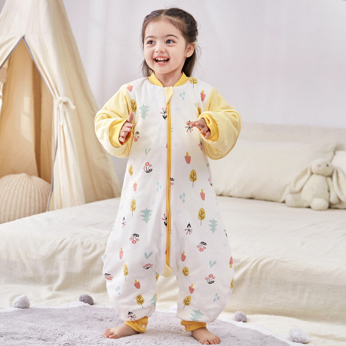 Baby sleeping bag, autumn and winter quilted sleeping bag, thickened cotton soybean baby split leg sleeping bag, warm pajamas, children's anti-kick quilt