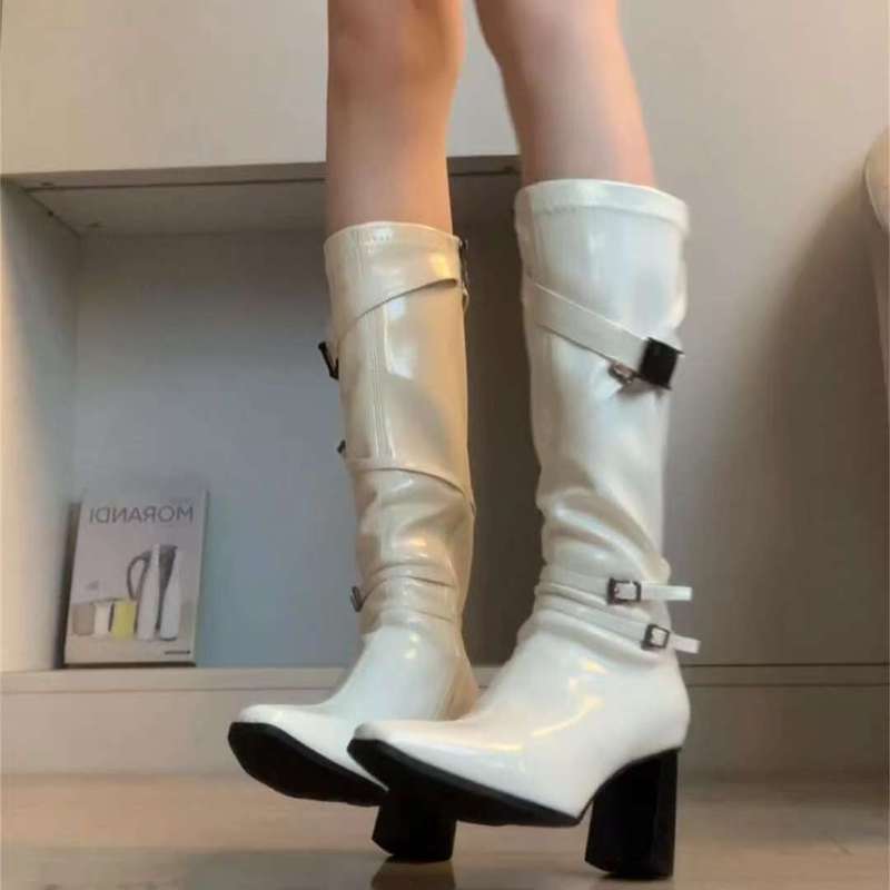白色粗跟高跟长筒靴女欧美漆皮粗跟方头皮带扣骑士靴不过膝时装靴|undefined
