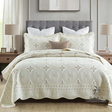 跨境欧式轻奢可水洗几何绣花夹棉床盖 全棉双面纯棉绗缝被三件套