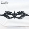 Small pointed toe [black unshaped]