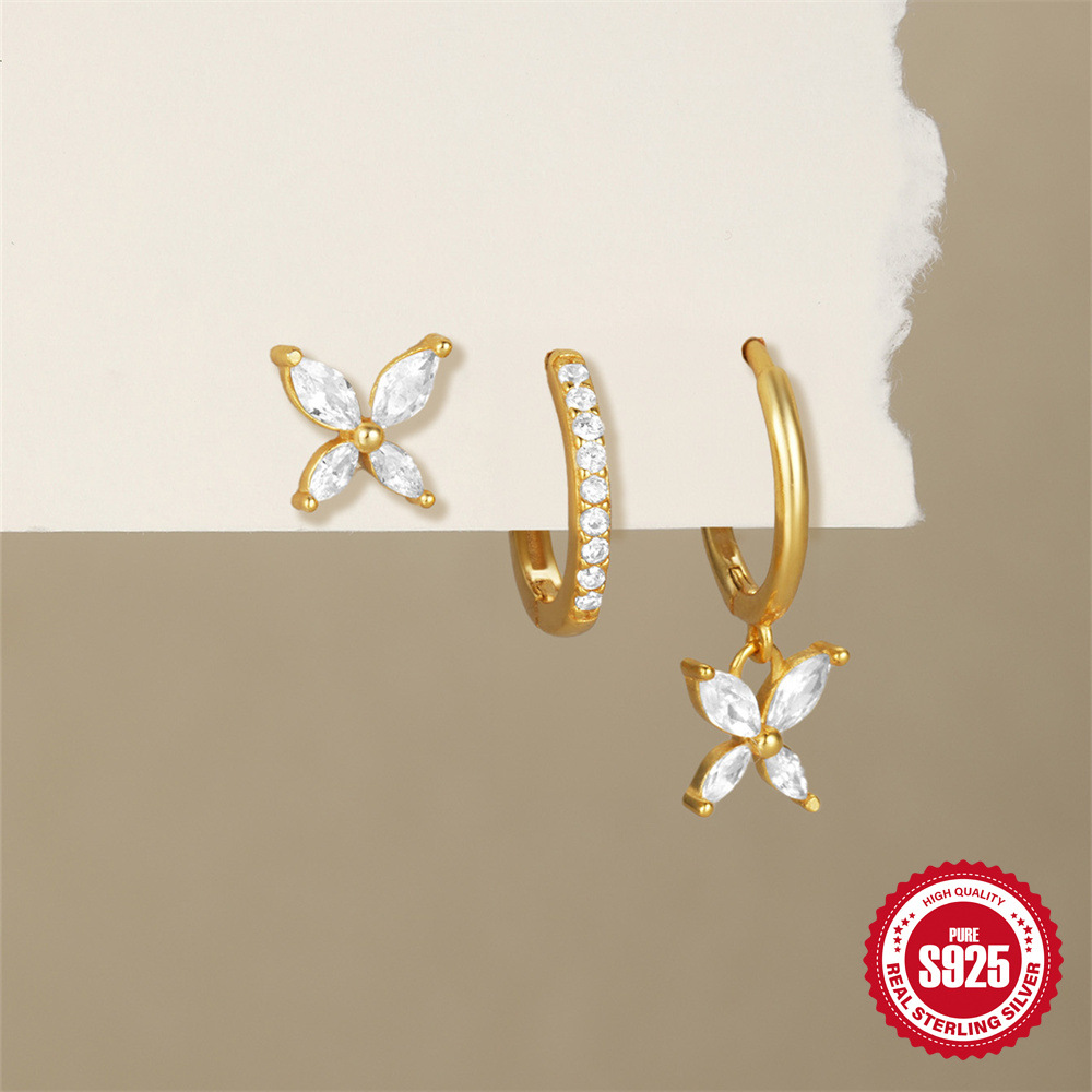 Nueva plata de ley s925, pequeña, fresca y romántica, estrella del bosque, luna, pendientes de estrella de cuatro puntas, pendientes simples de nicho femenino