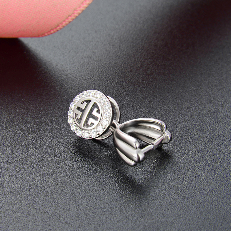 Japón y Corea del Sur estilo simple pequeño fresco retro colgante de clip de viento 925 plata diamantes DIY accesorios de clip de semillas de melón de jade