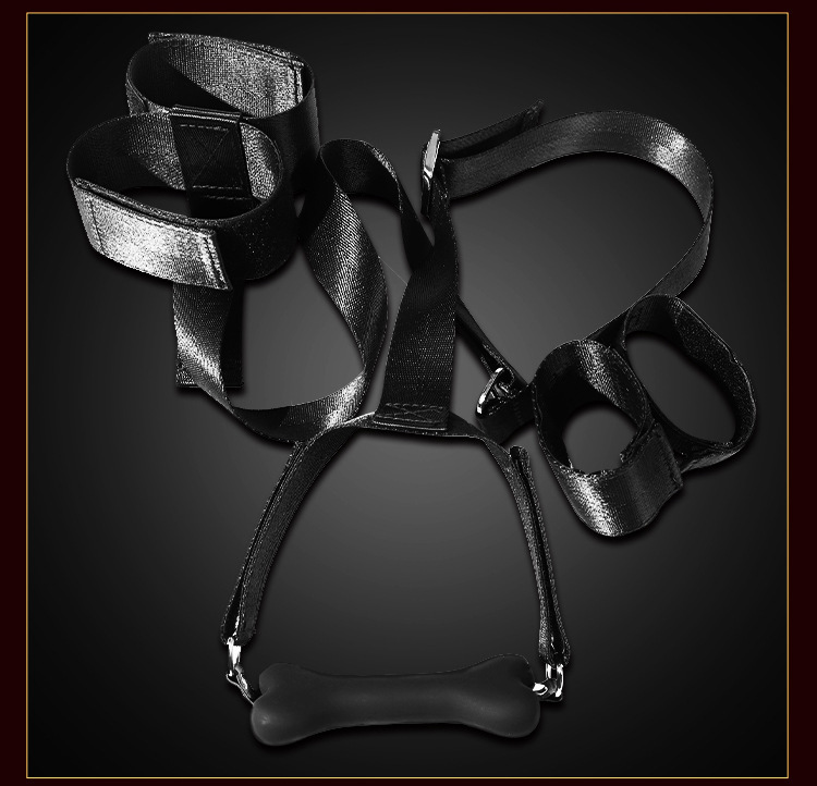 Jiuai Bed Bondage Set with Handcuffs, Mouth Gag and Ankle Cuffs, Black Nylon and Alloy — detail image 12