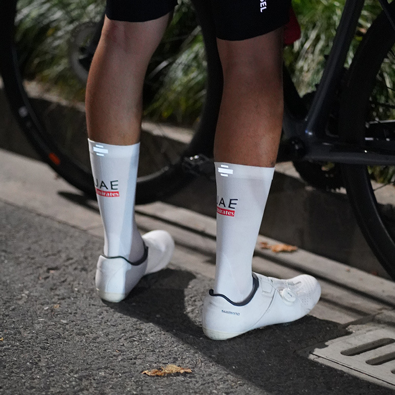 Uae Tour De France Style Night Cycling Breathable Reflective Cycling Socks, Unisex Mid-Calf Spring and Summer Thin Sports Socks Uae Tour De France Style Night Cycling Breathable Reflective Cycling Socks, Unisex Mid-Calf Spring and Summer Thin Sports Socks