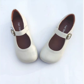 童皮鞋;童凉鞋;童皮靴