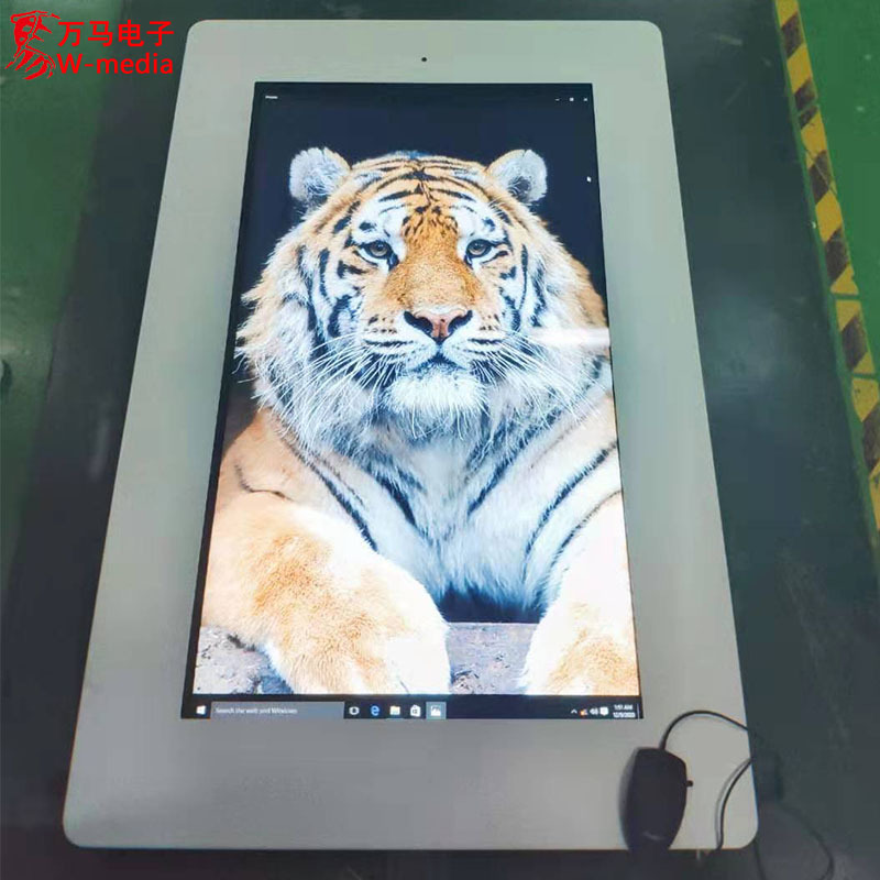 现货43/49/55/65寸壁挂嵌入式户外触摸屏广告机 高亮室外屏广告牌