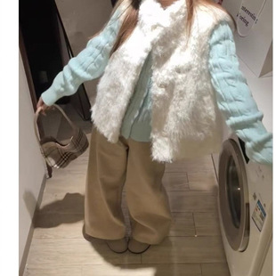 �ٴ�ë�q�������׳��ﶬ��һ���״����nϵ���ë��ů�R��Ů��