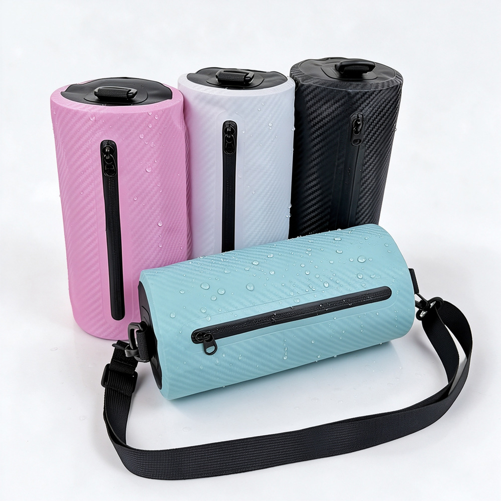 Waterproof clutch bag, zippered storage bag, single-shoulder waterproof swimming bag, outdoor travel small bag, toiletry bag