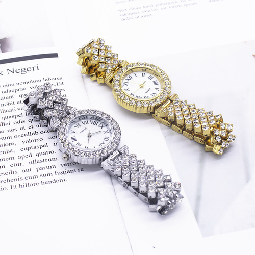 Watch Women's Fashion Trend Full Diamond Simple Bracelet Watch Set  wrist watches set