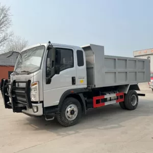 Kiçik HOWO 5 tonluq, 4X2 özüboşaldan yük maşını