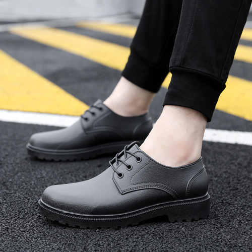 Men's Low-Top Fashion Water Shoes for Spring and Summer Outdoor Wear, Waterproof and Non-Slip, Car Wash, Kitchen, Chef Work Rain Boots