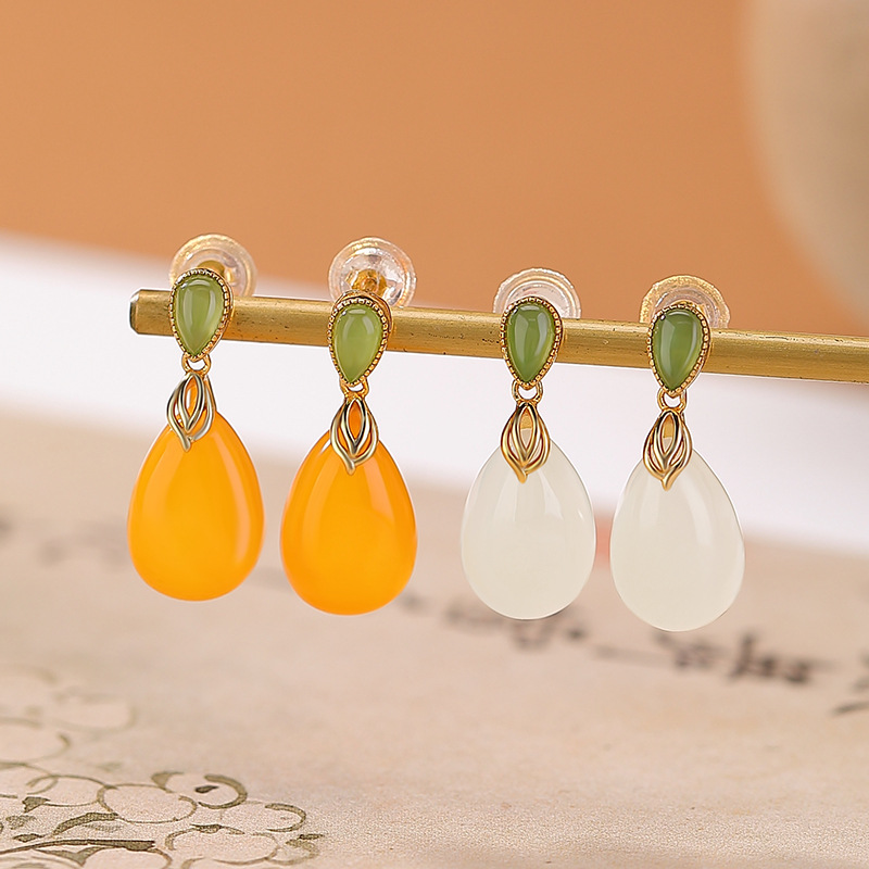 Bông tai bạc S925 đính ngọc bích trắng và hổ phách hình giọt nước phong cách Trung Hoa — Mô hình sáp ong
