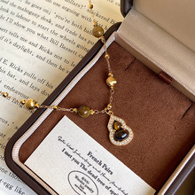 ��Ȼ����ʯ���z������J������Ů�����¾����OӋ���i����i�