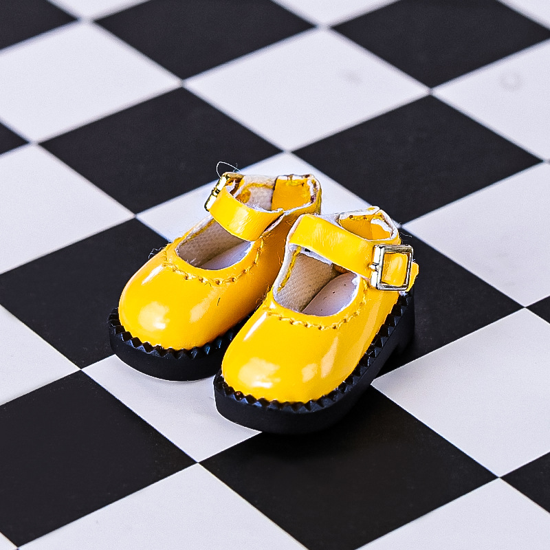 Ob11 accesorios de muñeca 12 puntos cuerpo zapatos de bebé zapatos de lona zapatos de cuero P9 tesoro masculino tesoro femenino moda periférica spot al por mayor