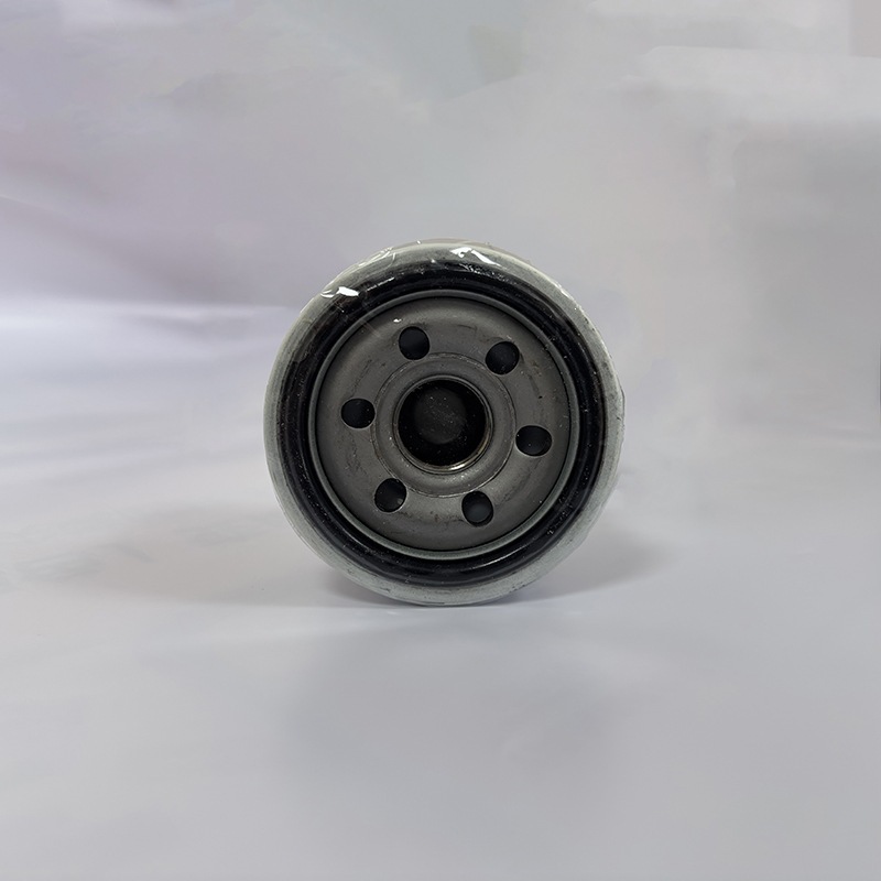 Yanmar Oil Filter Element 119305-35170 Is Suitable for Construction Machinery and Excavator Filter Accessories