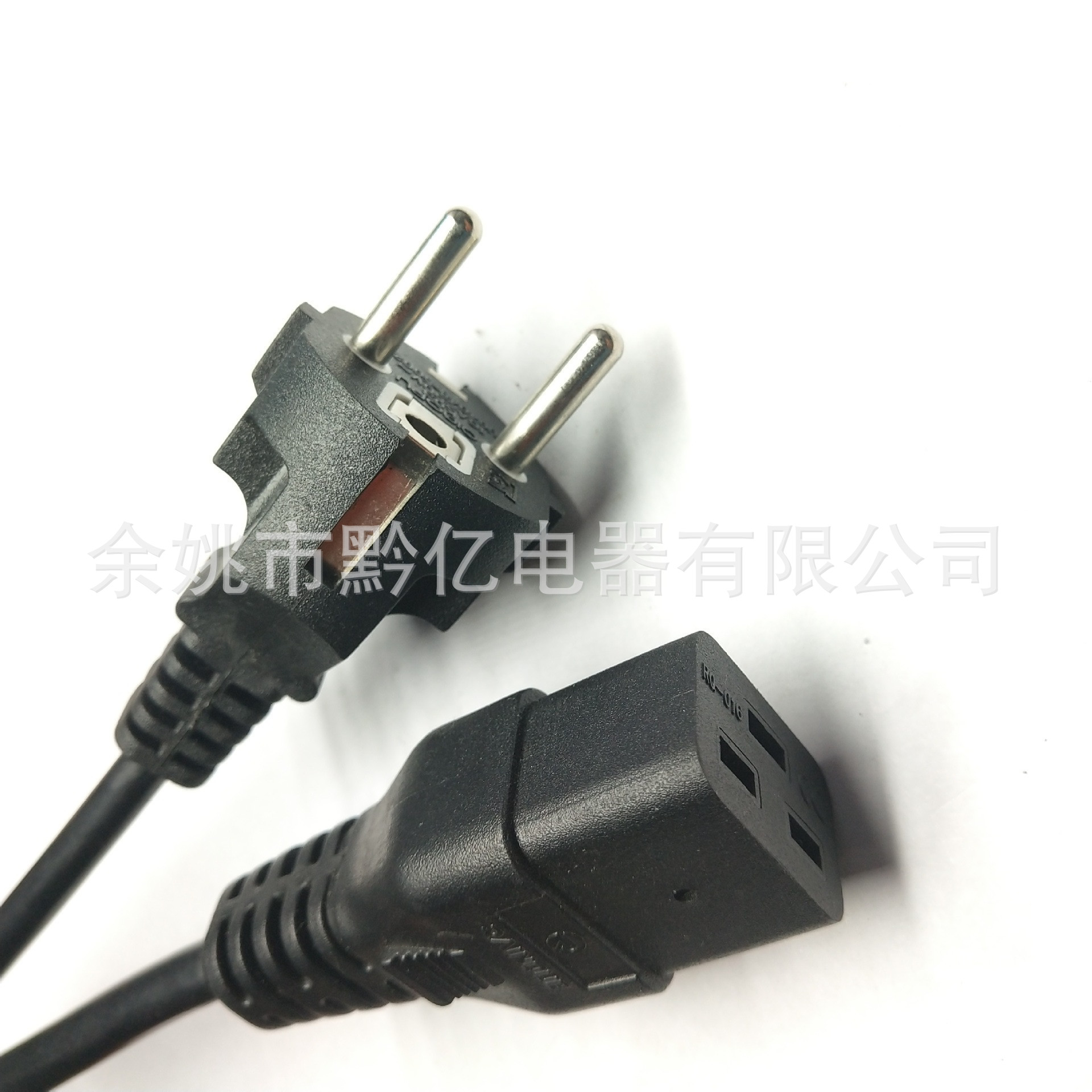 源头厂家生产供应法式C19插头带1.5平方电源线 欧标直角3芯插头线