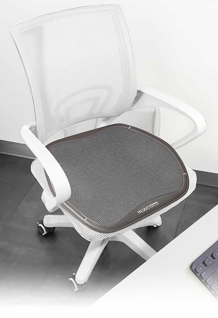 New Ice Silk Car Seat Cushion, Universal for All Seasons, Breathable Single-Piece Lumbar Support, Non-Slip Seat Pad, Available for Dropshipping