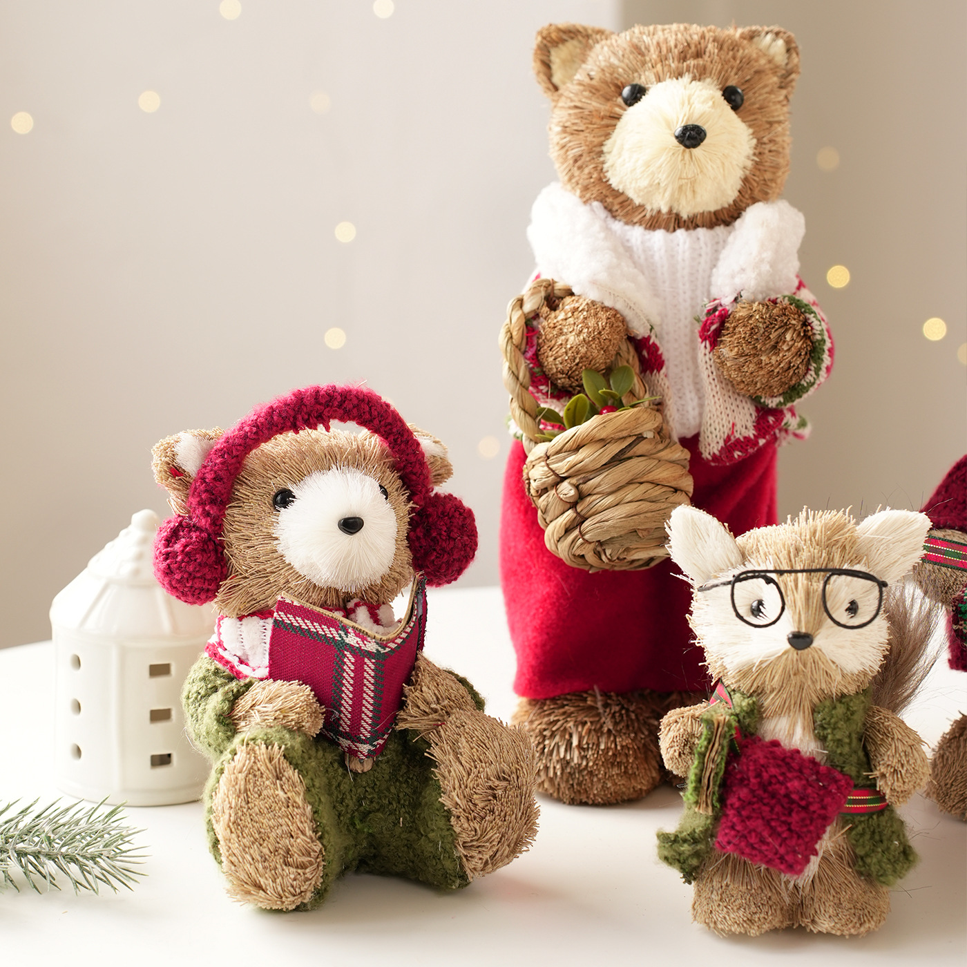 Decoración de escritorio de Navidad transfronteriza espuma de paja osos ardilla muñeca muñeca muñeca decoración de Navidad