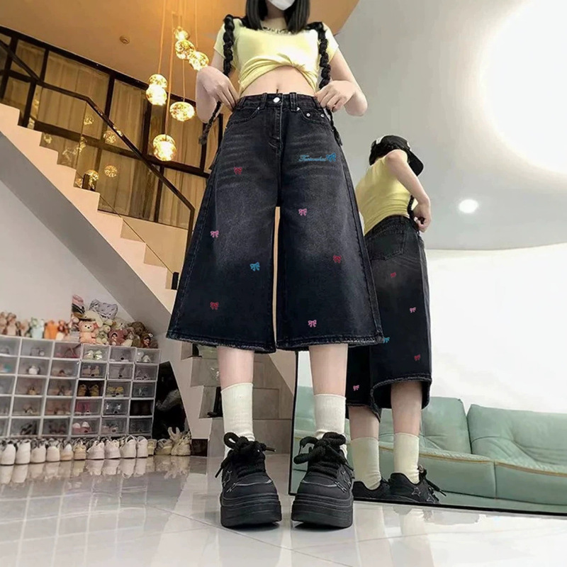 7/8 Length Jeans for Women, Petite Size, Loose Fit, Flattering, Wide-Leg Pants, Straight Cut, Slimming, Denim Capri Pants for Women, Summer 7/8 Length Jeans for Women, Petite Size, Loose Fit, Flattering, Wide-Leg Pants, Straight Cut, Slimming, Denim Capri Pants for Women, Summer