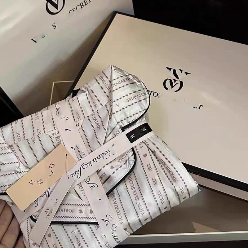 Women's home wear can be worn outside, featuring a silky smooth, high-end feel, long-sleeved pajama set for women Women's home wear can be worn outside, featuring a silky smooth, high-end feel, long-sleeved pajama set for women