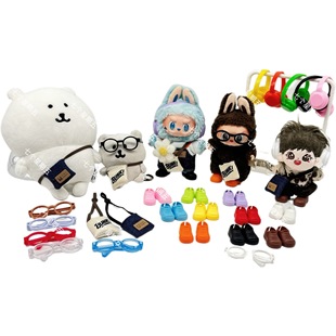 17����������Labubu�޻����ް�׃�Q�bб����\��Ь�Ӷ��C���R���