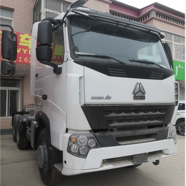 出口10轮howo A7 中国重汽豪沃6x4牵引车出口18660390388