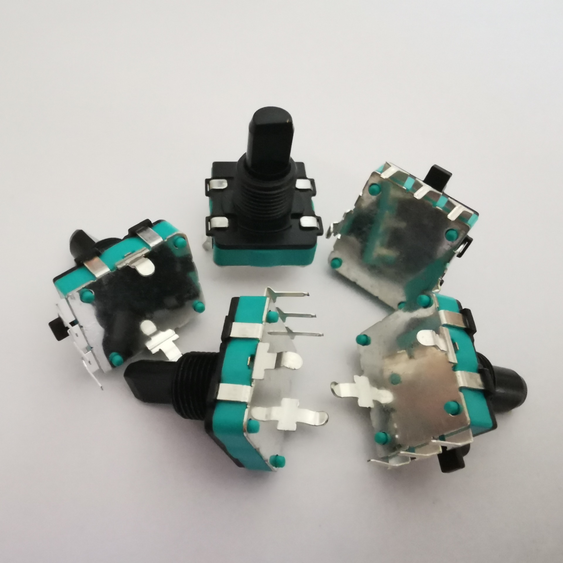 厂家批发EC16-24P-F15MM全塑料电子编码器 种类齐全