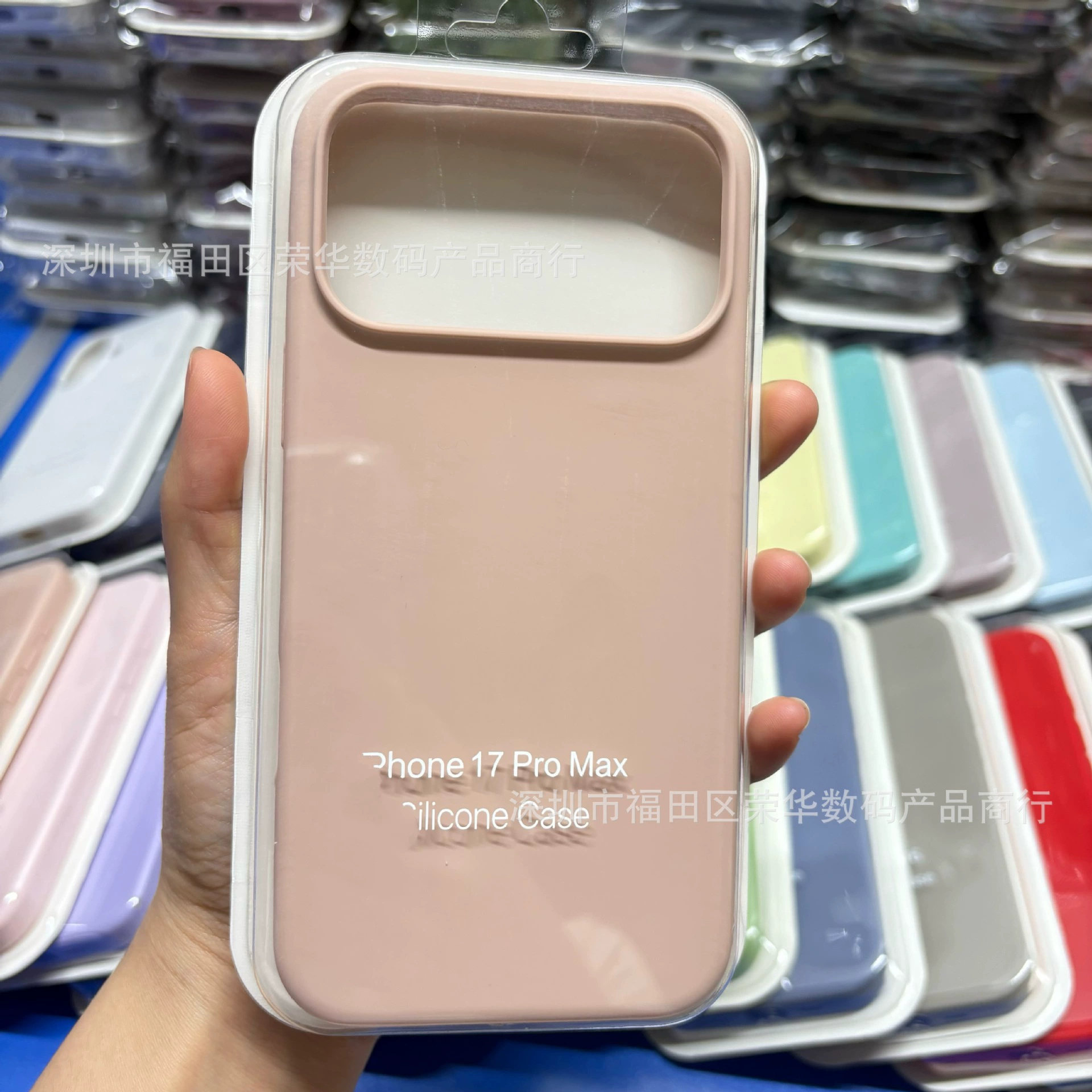 Чехол для телефона Apple iPhone17/iPhone17 Pro/iPhone17 Pro Max — жидкий силикон, кнопка камеры, защита от падений