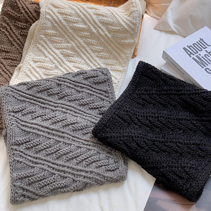 Bufanda otoño e invierno versátil 2025 versión coreana nueva lana unisex bufanda de lana tejida cubre cuello fabricante al por mayor.
