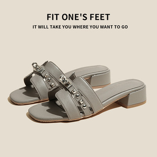 High-end Niche Metal Buckle Casual Slippers Women's 2025 New Style Outer Wear All-match Not Tired Summer Slides