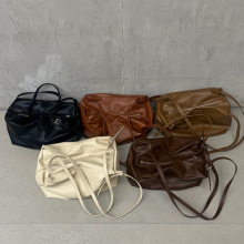 �̸��|�д��������ذ�Ů��ܛpuƤ�|���s�ٴ�μ�б���Ůʿ������