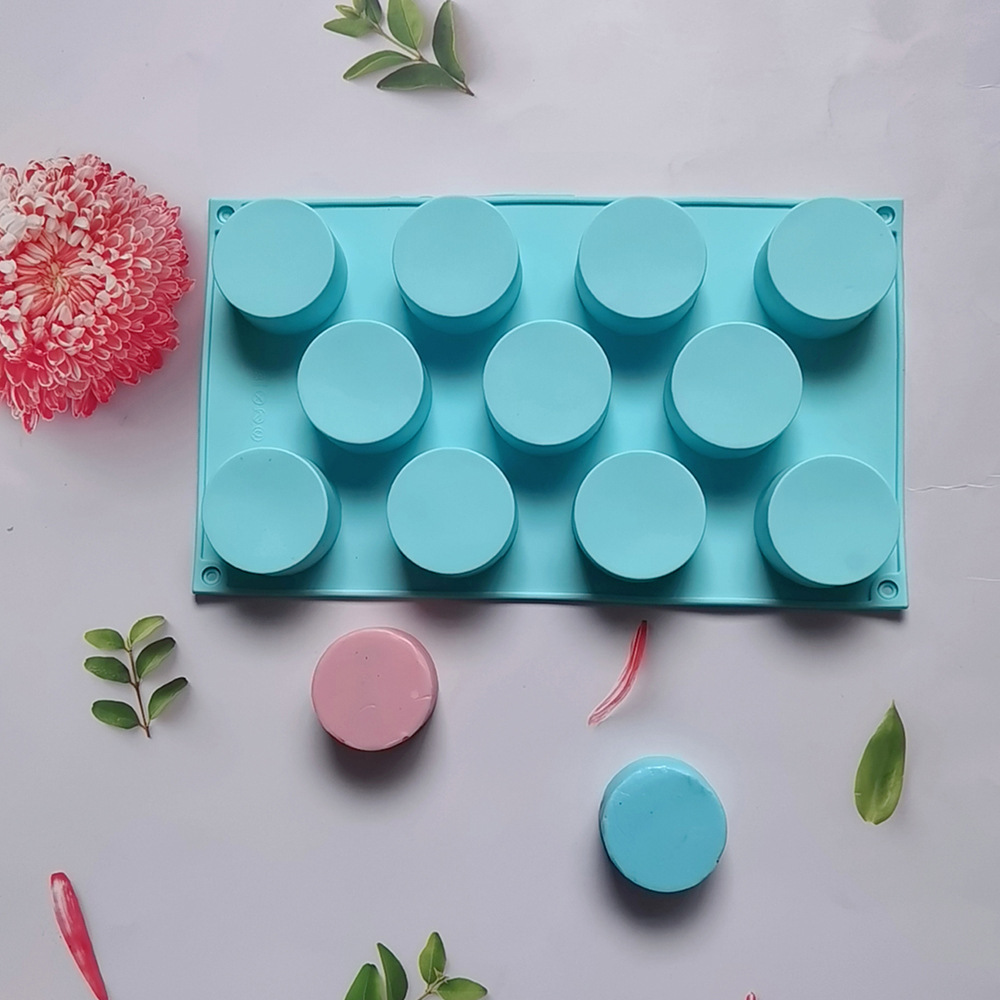 11连圆柱蛋糕31硅胶模具肥皂糖果布丁甜点烘焙模具北欧蓝