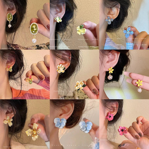 S925 Silver Needle Small Fresh Flower Earrings for Women  New Trendy Sensational High-end Versatile Temperament Earrings