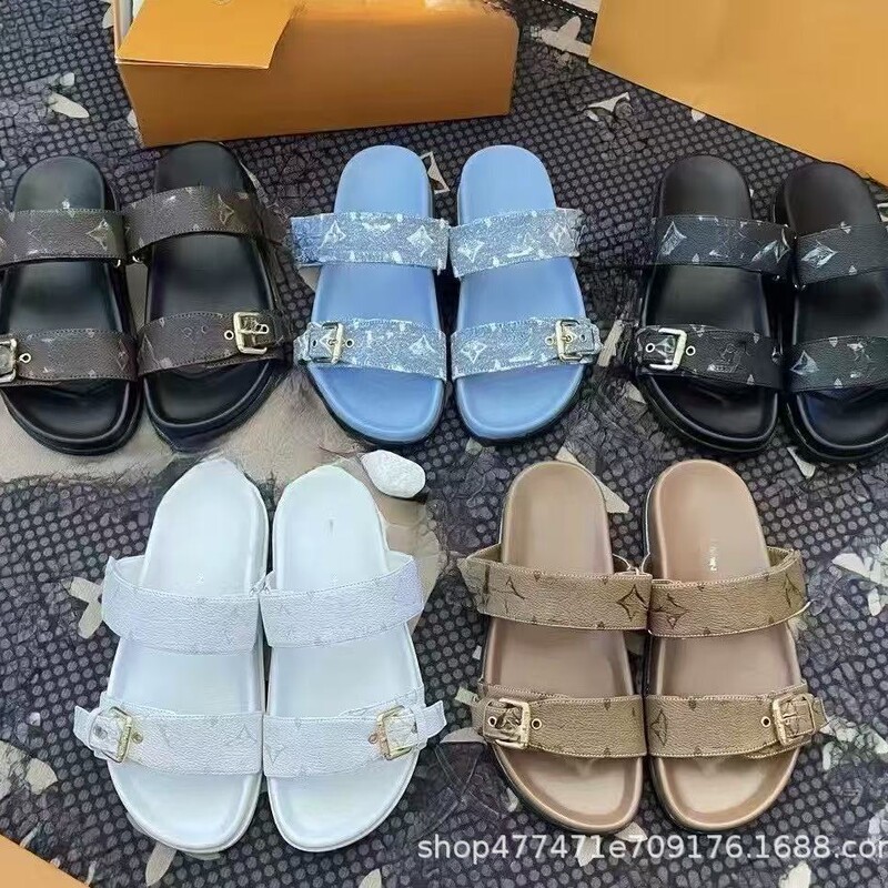 Foreign Trade L Home Drag Middle East 2025 New European and American Beach Sandals for Women to Wear Flats Metal Buckle Double Buckle with Words