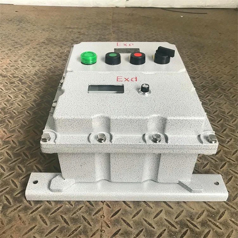 Explosion-Proof Cavity Integrated Design Explosion-Proof Electric Heating Control Box Hanging Installation Explosion-Proof Electric Heating Control Box Explosion-Proof Cavity Integrated Design Explosion-Proof Electric Heating Control Box Hanging Installation Explosion-Proof Electric Heating Control Box