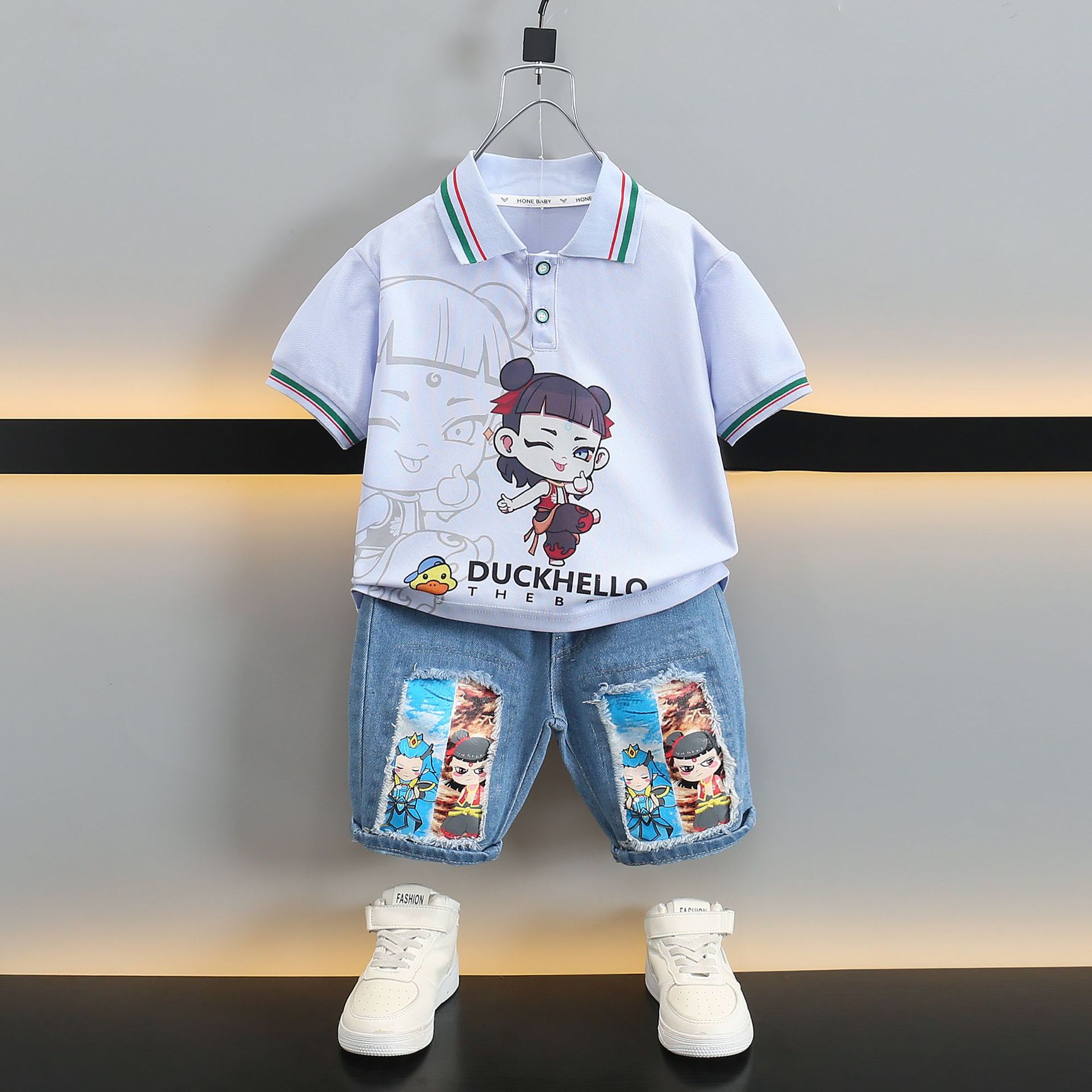 7785 traje de verano para niños 2025 nuevo traje de dos piezas de manga corta de moda para niños ropa delgada de verano para bebés de moda