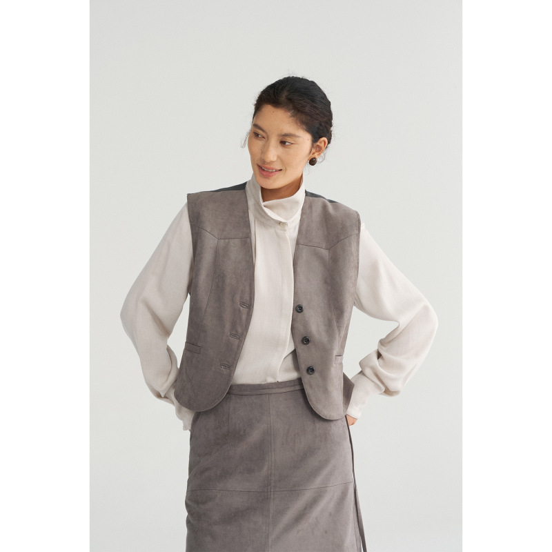 COMOS CMS 2026 Autumn V-neck suede and linen patchwork sleeveless vest with back straps for women 260006 COMOS CMS 2026 Autumn V-neck suede and linen patchwork sleeveless vest with back straps for women 260006