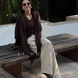 25秋冬新款小众极简设计感斗篷披肩针织羊毛开衫 146