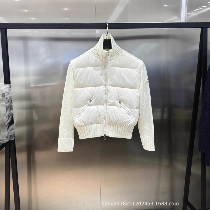 Correct Version m Brand 25Fw New Women's Stand Collar down Spliced Wool Knit Sleeve Jacket College Style Daily Correct Version m Brand 25Fw New Women's Stand Collar down Spliced Wool Knit Sleeve Jacket College Style Daily