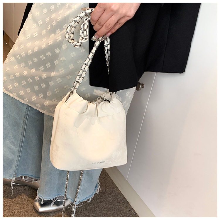 2024 Neue Damenmode Tote National Silk Art Style Kette Einzelschulter Crossbody Blessing Water Bucket Bag_voghion.com