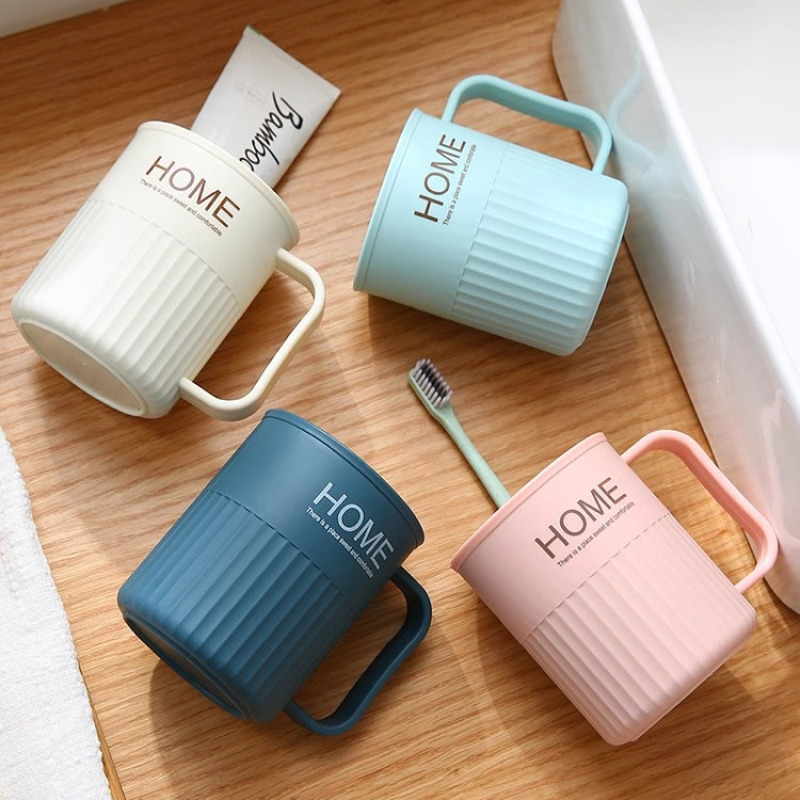 Portaspazzolini con bicchiere per risciacquo stile moderno_voghion.com