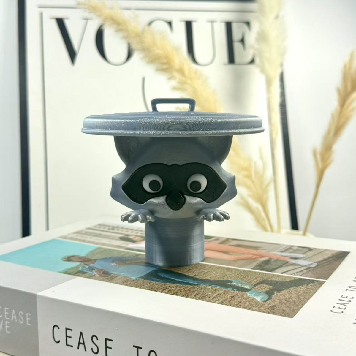 Adornos creativos transfronterizos accesorios lindos muñeca mano hogar creativo pequeño mapache ladrón caja de pañuelos lindo regalo