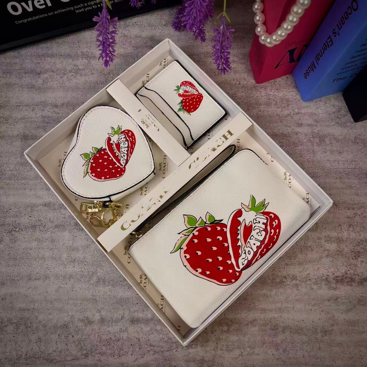 Cartoon cartera de cambio en forma de corazón de comercio exterior bolsa de mano caja de bolsa de tarjeta caja de regalo de bolsas explosivas transfronterizas 2025 nuevas bolsas de mujer