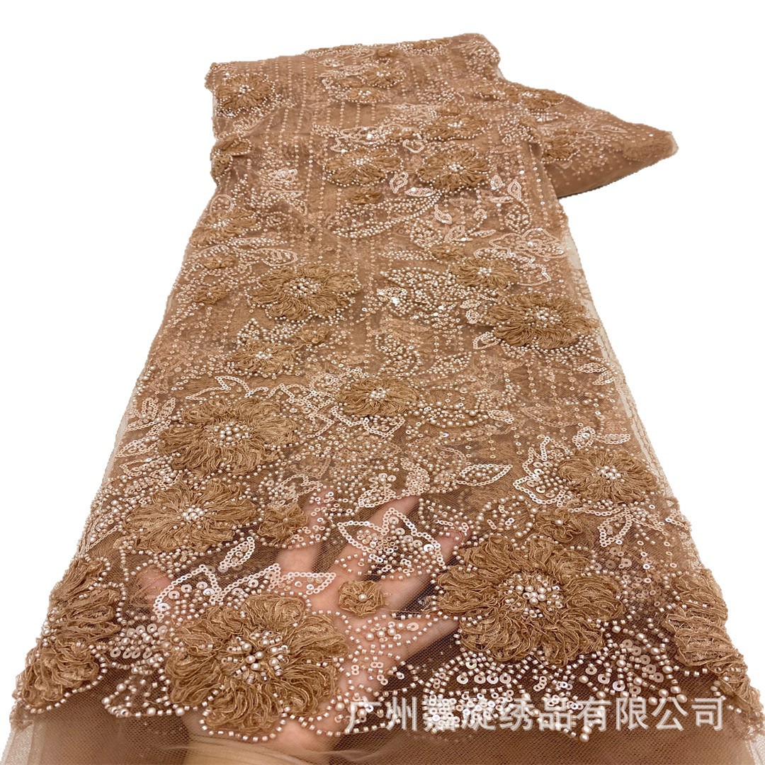 Nuevo bordado de flores pesadas + bordado de perlas de arroz + bordado de sequillas tela de bordado ligera de lujo color diamante vestido de boda vestido de moda