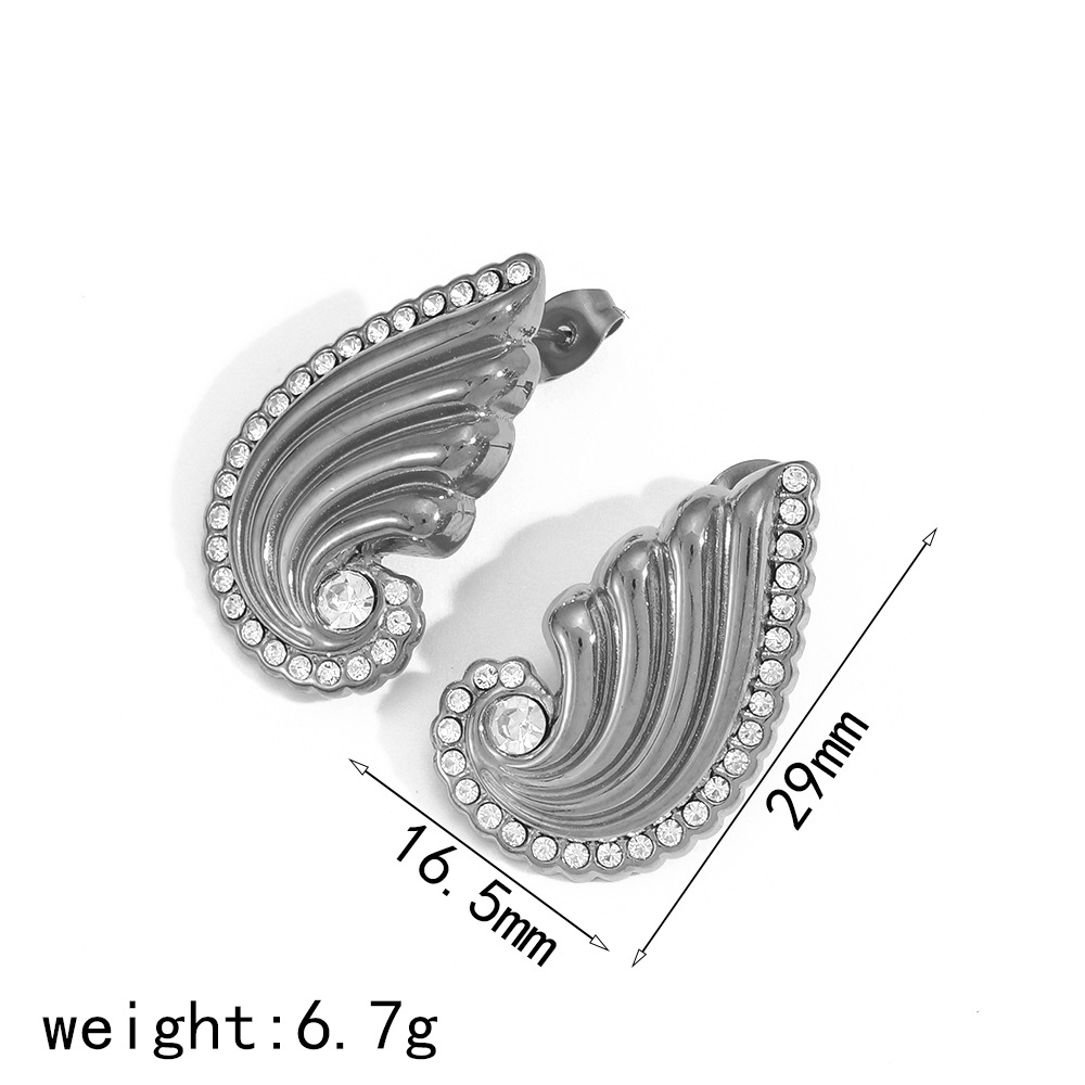Europa y los Estados Unidos nuevos aretes de acero de titanio de lujo ligero con alas de diamante para mujeres con perlas nichos de alto nivel aretes de acero inoxidable