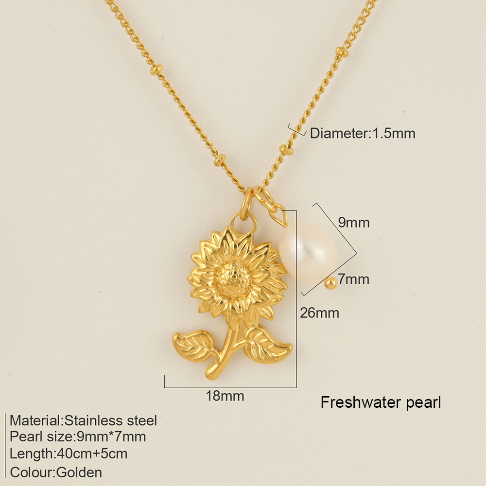 Großhandel Schmuck Frau Mond Herzform Schlange Edelstahl 304 Überzug Halskette Mit Anhänger Kabelkette display picture 2