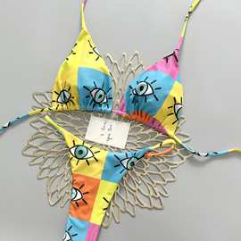 2026欧美新款彩色拼块涂鸦比基尼ins风丁字裤分体泳衣女外贸批发