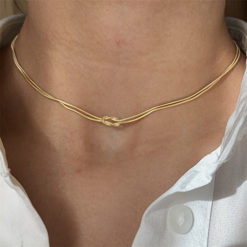 Stainless Steel Valentine's Day Knot Snake Chain Necklace Hand-Knotted Clavicle Chain Herringbone Bracelet Gold-Plated Jewelry with Color Retention